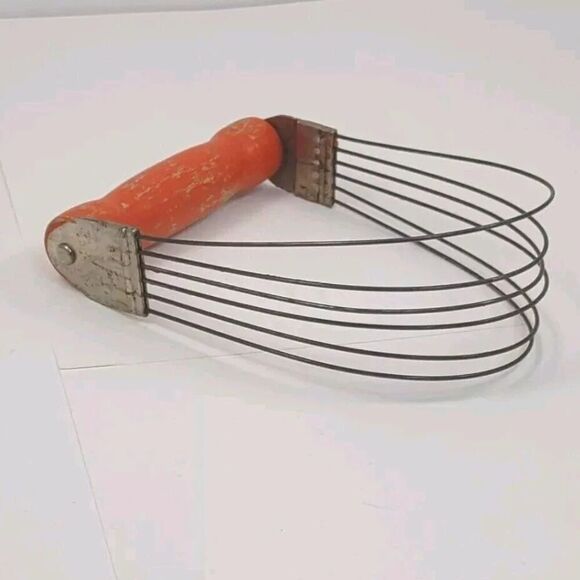 Androck Orange Wood Handle Dough Blender Flour Cutter Farmhouse Decor Kitchen - Picture 8 of 9